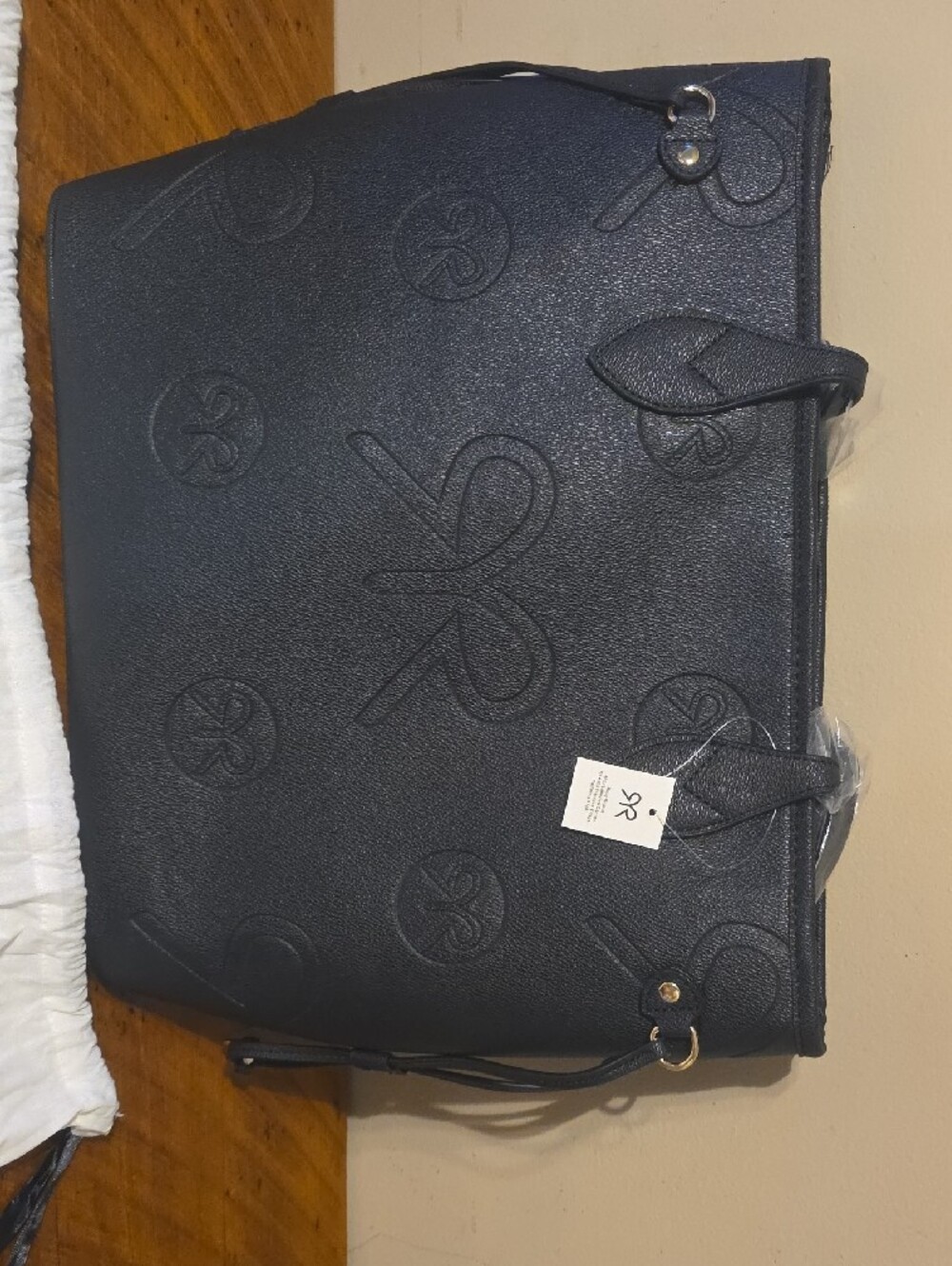 Ruby Ribbon Black Embossed Bow Tote - Picture 3 of 9